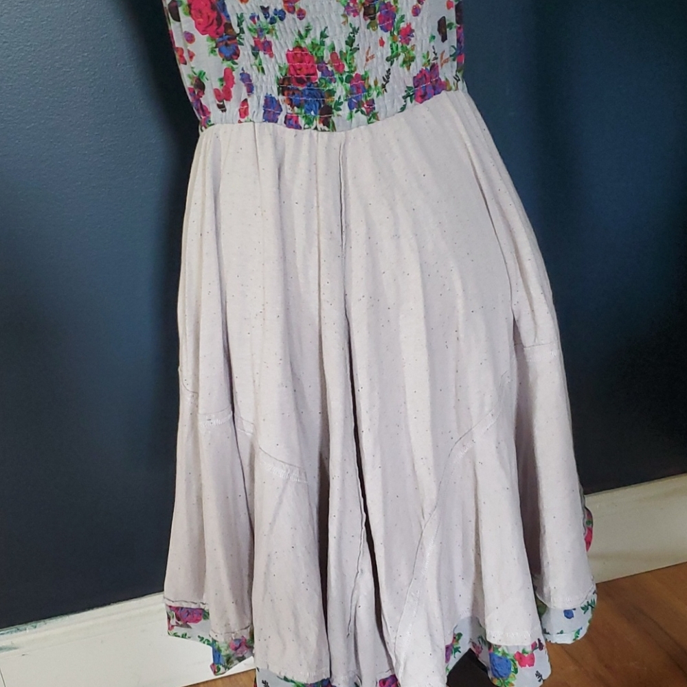Nick and Mo floral dress - Picture 7 of 9